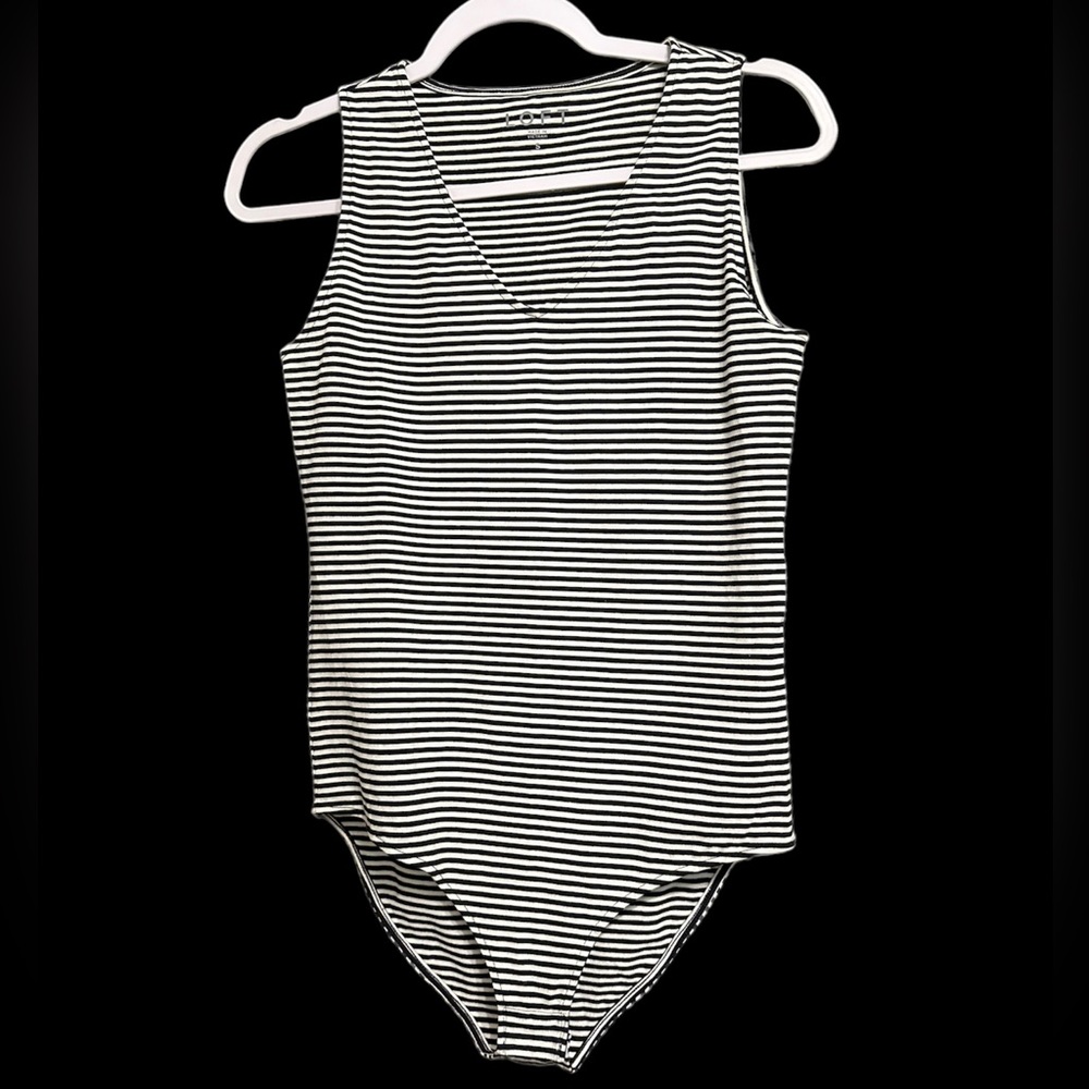 Loft Bodysuit NWT (S)